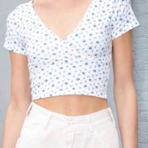 BRANDY MELVILLE AMARA FLORAL TOP
